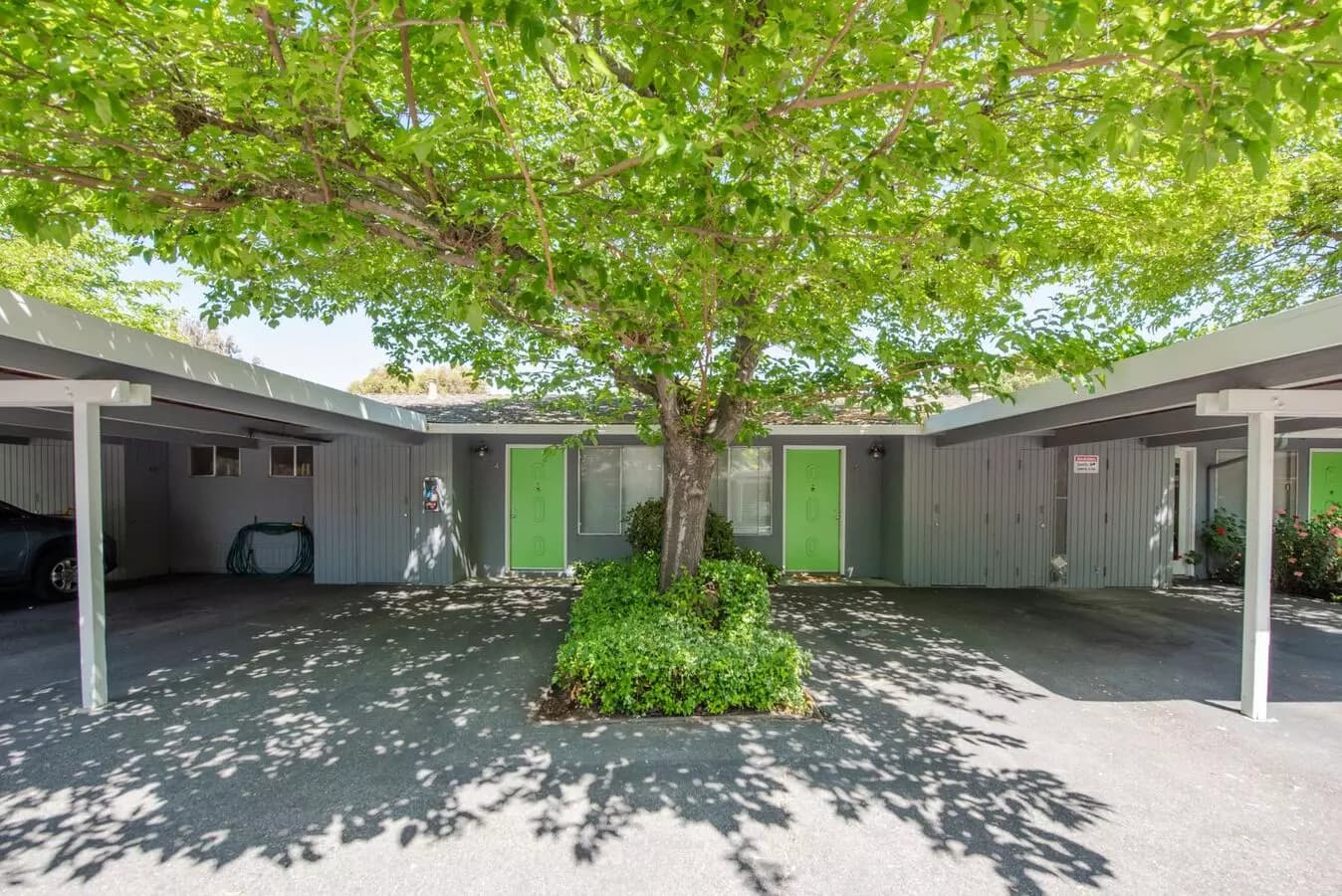 2BD/1BA floor plan