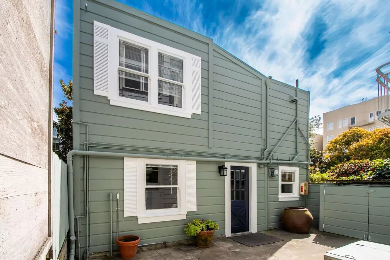 2 bd · 2 ba floor plan