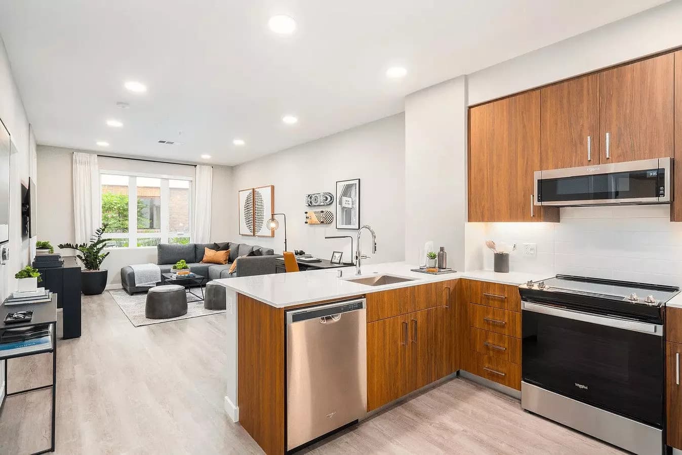 Spruce 605 floor plan
