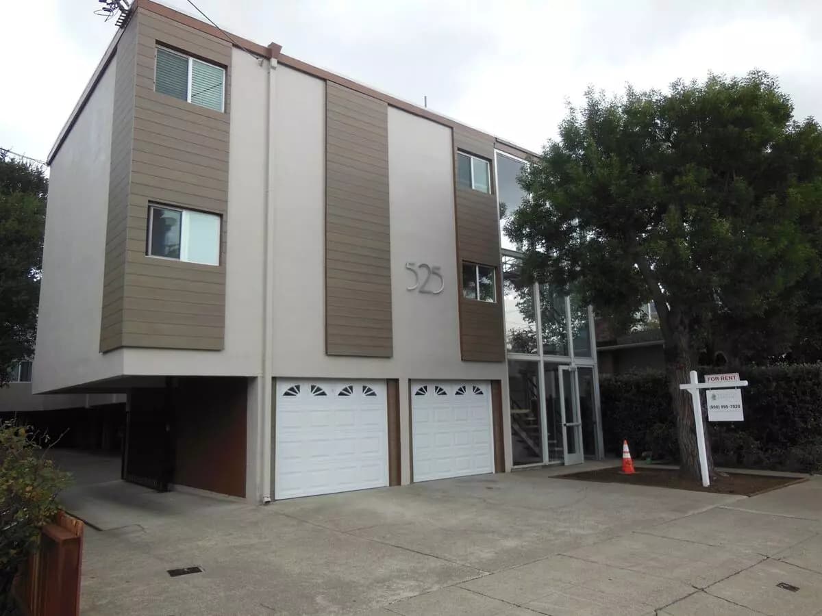 2 Beds • 1 Bath 12 floor plan