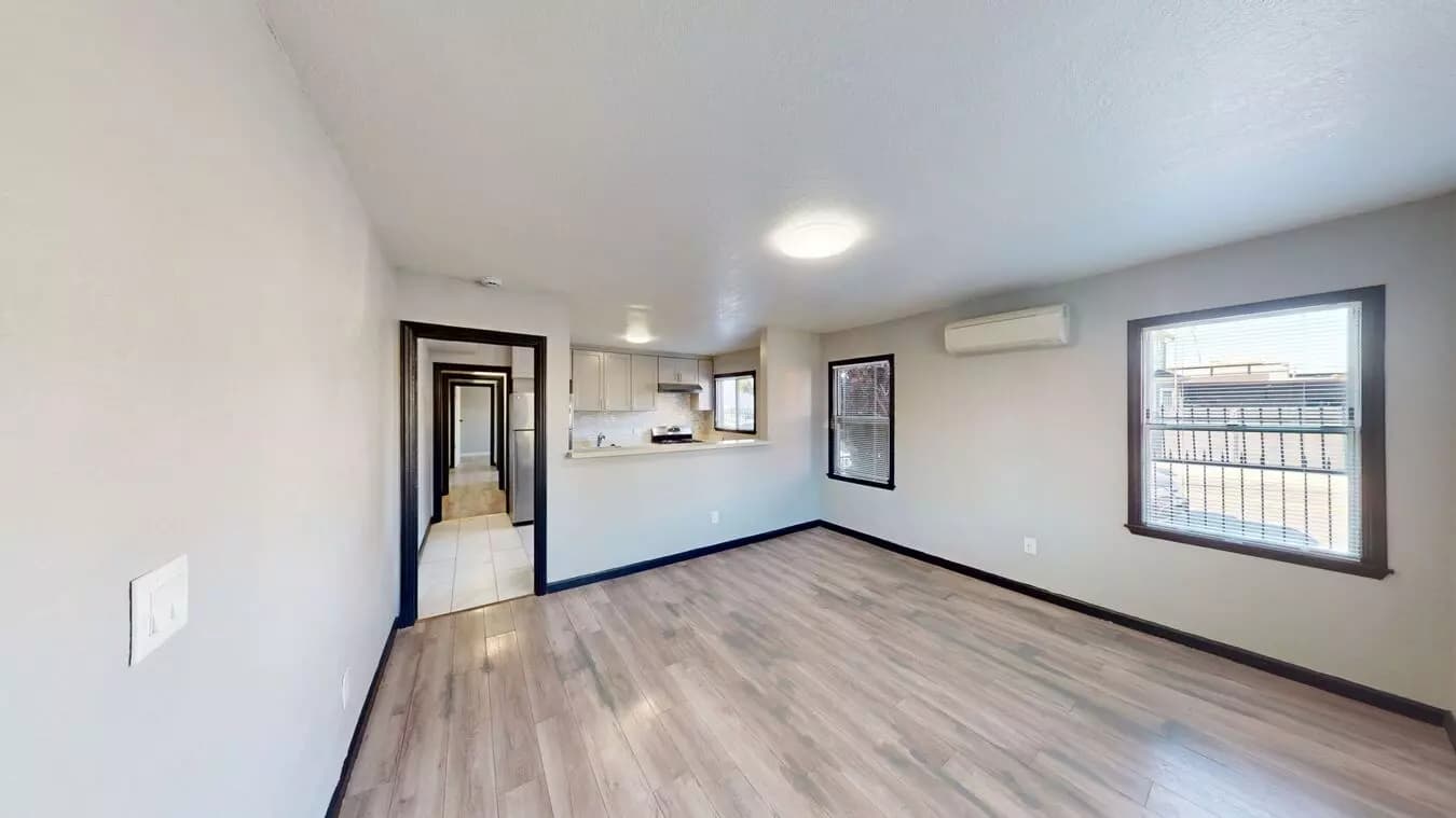 2 Beds, 1 Bath Model floor plan
