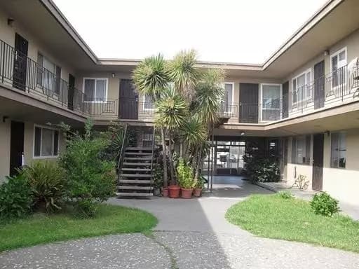 1 Bed, 1 Bath Model floor plan