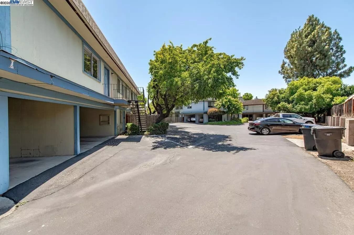 2 Beds • 1 Bath 3 floor plan