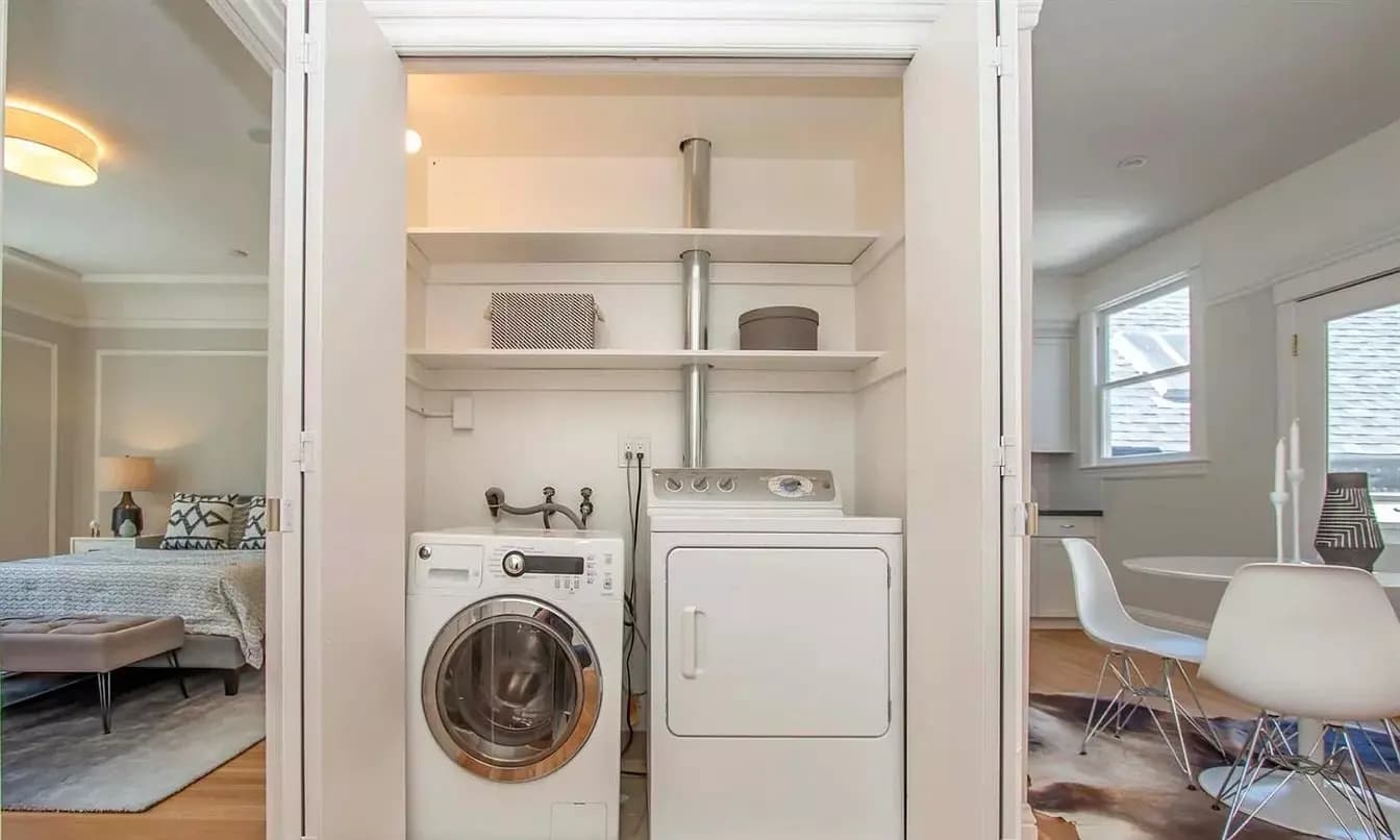 1 bd · 1 ba · 771 sqft floor plan