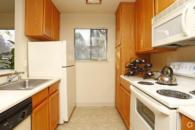 2x2 903 floor plan