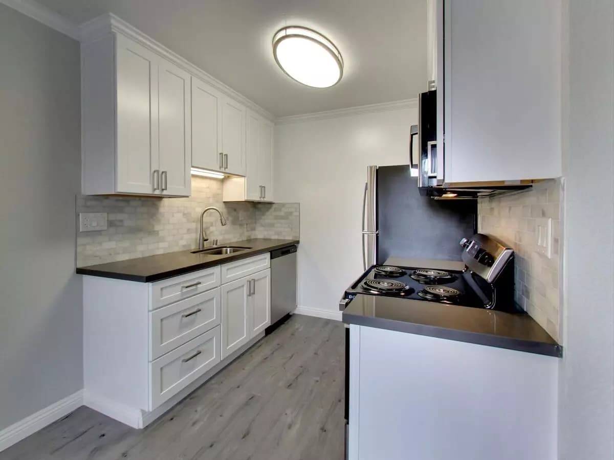 1 Bed • 1 Bath 21 floor plan