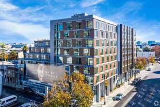 A-9 345 6th St, 407 floor plan