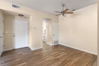 1x1 750sf floor plan
