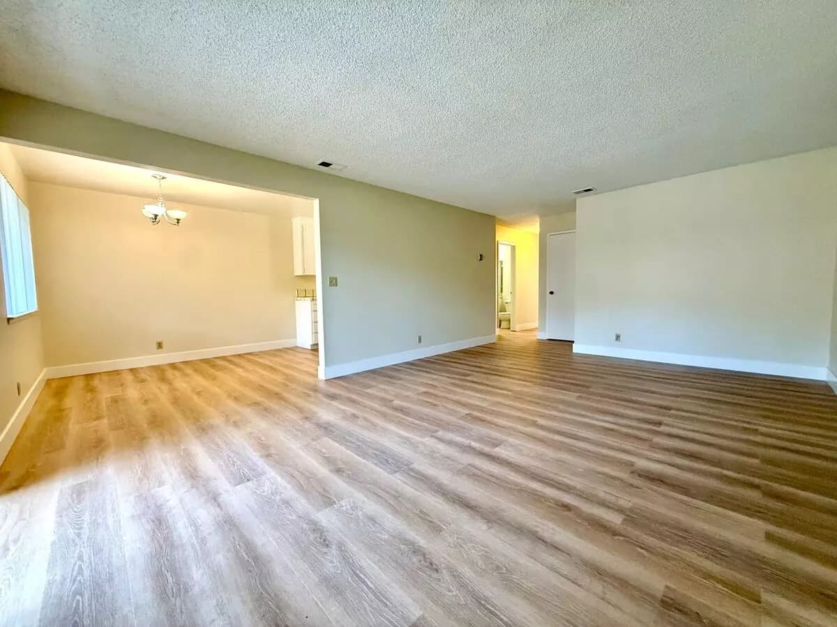 Unit 4 floor plan