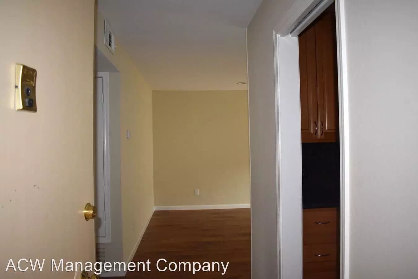 2 Beds, 1 Bath Model floor plan