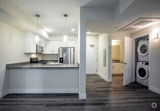 2BR 2BA - Unfurnished 315 floor plan