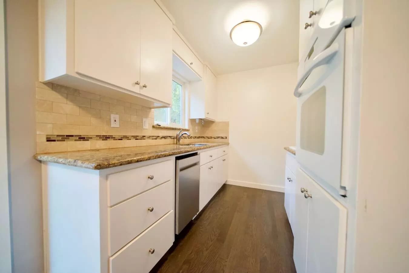 2 Beds • 1 Bath 1 floor plan