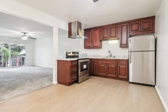 1BR/1BA 328 floor plan