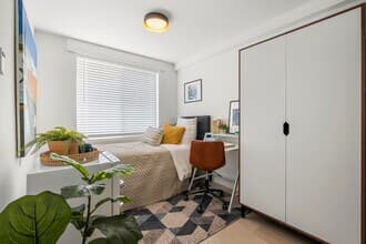 1 Bedroom | 1 Bath Private-Premium floor plan