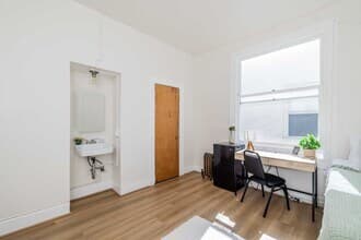 Select XL Private floor plan