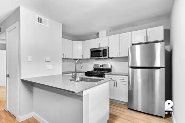 Unit 225 225 floor plan