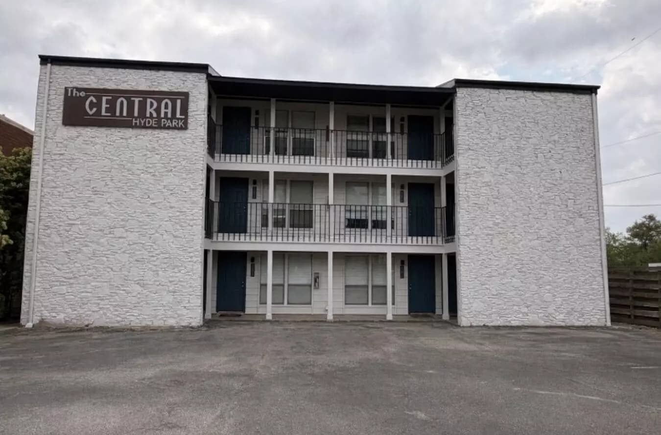 1 Bed • 1 Bath 302 floor plan