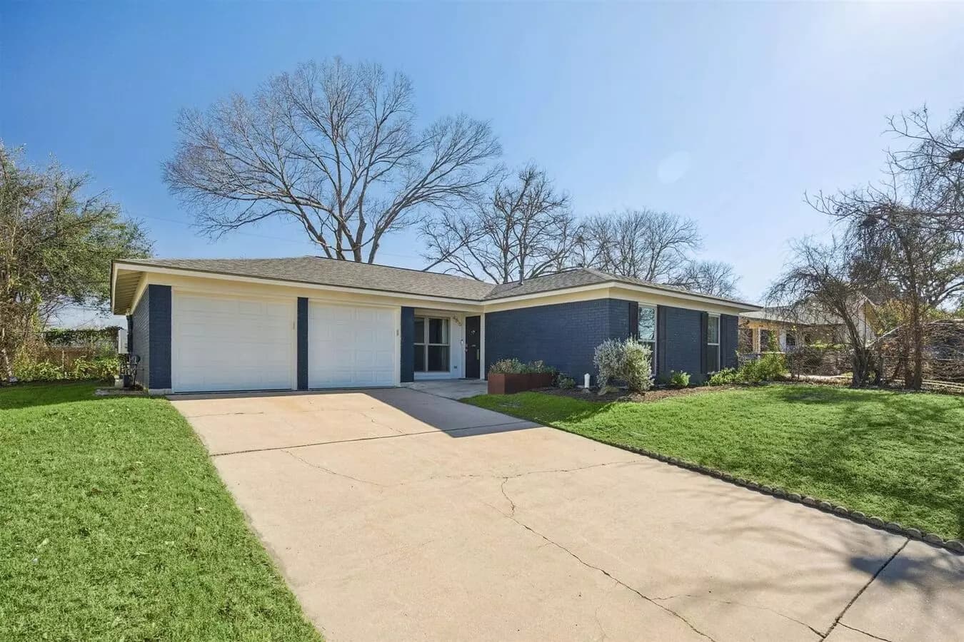 4 Beds • 2 Bath - floor plan