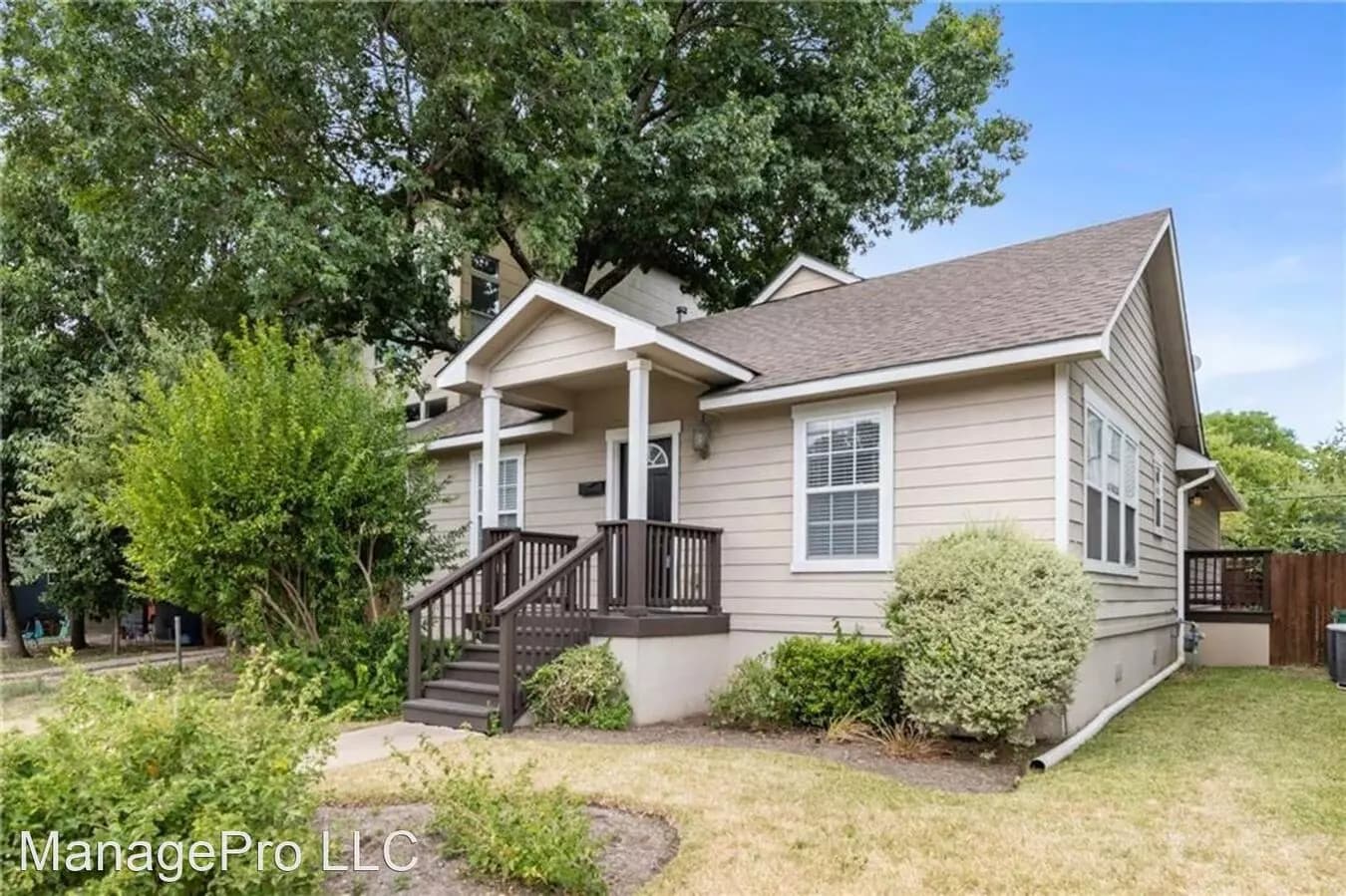 3 Beds • 2 Bath floor plan