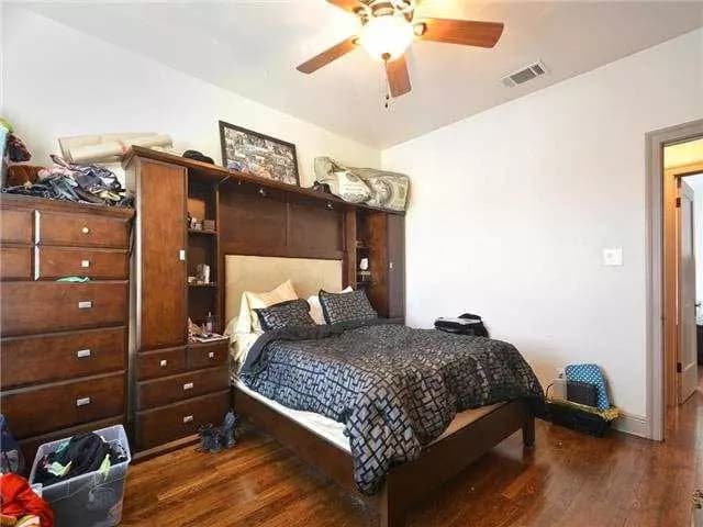 3 Beds • 3 Bath B floor plan