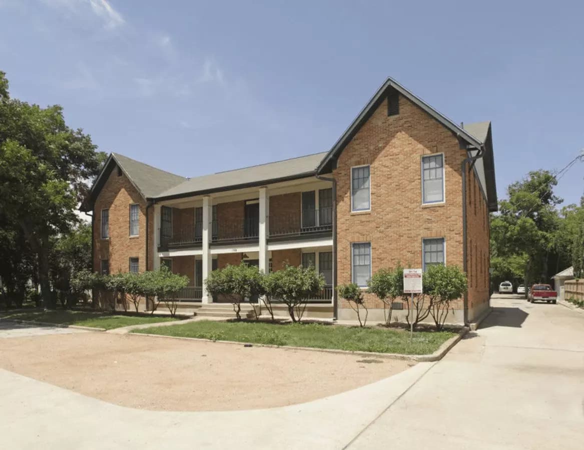 1 Bed • 1 Bath floor plan