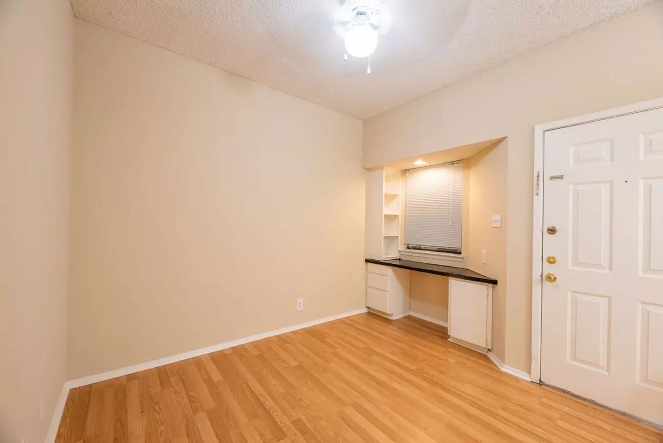 1 Bed • 1 Bath 312 floor plan