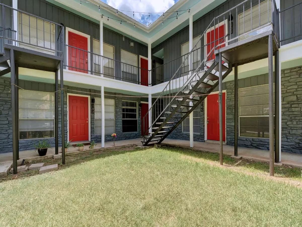 Studio • 1 Bath 101 floor plan