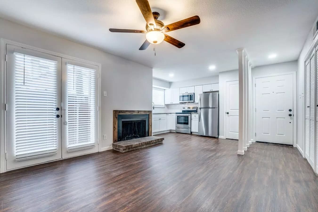 1 Bed • 1 Bath 13 floor plan