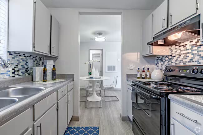 1 Bed • 1 Bath 632 floor plan