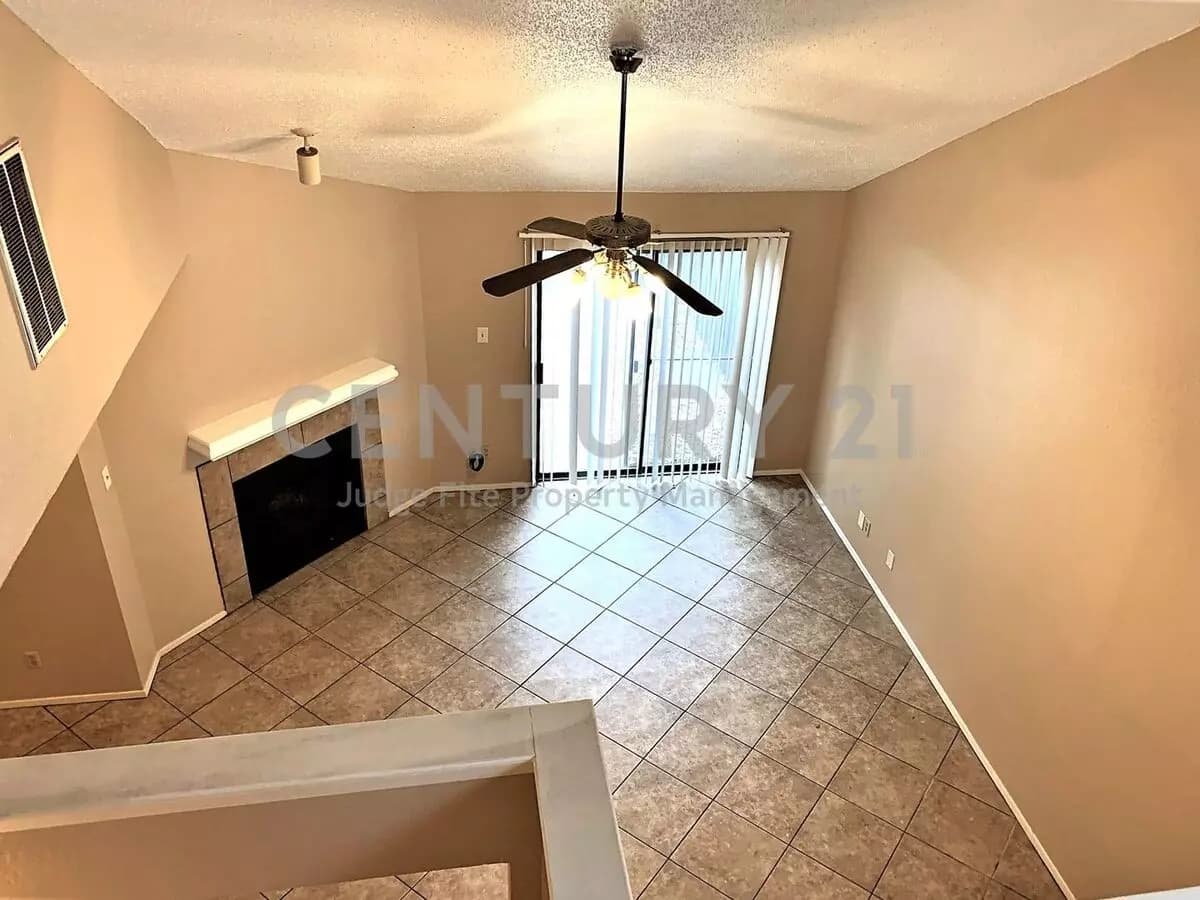 2 Beds • 2 Bath floor plan