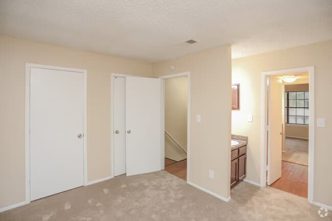 Unit RR-602 RR-103 floor plan