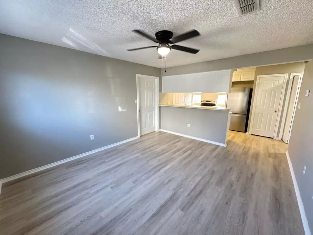 1 Bed • 1 Bath F floor plan