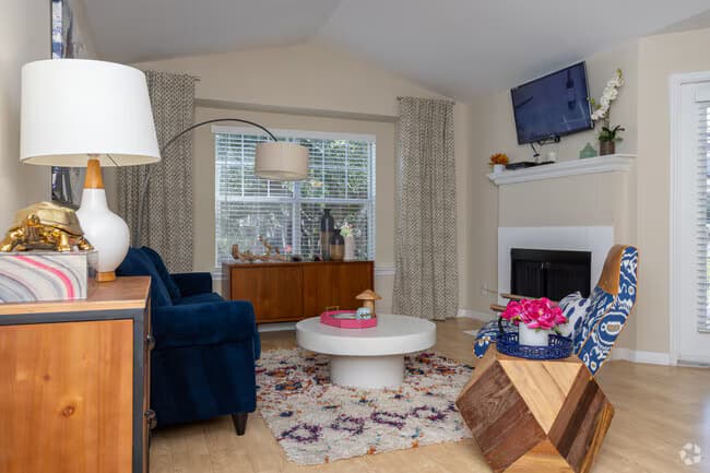 2 Beds • 2 Bath 22-187 floor plan