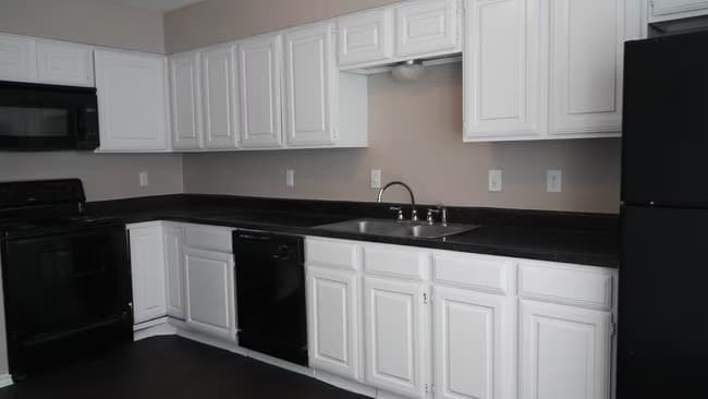 2 Beds • 2 Bath 1404 floor plan