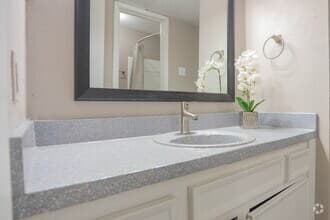 1 Bedroom 1 Bathroom 133 floor plan