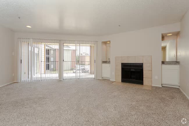 Unit 0206 0418 floor plan