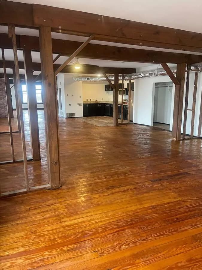 1 Bed • 1 Bath 2001-100 floor plan