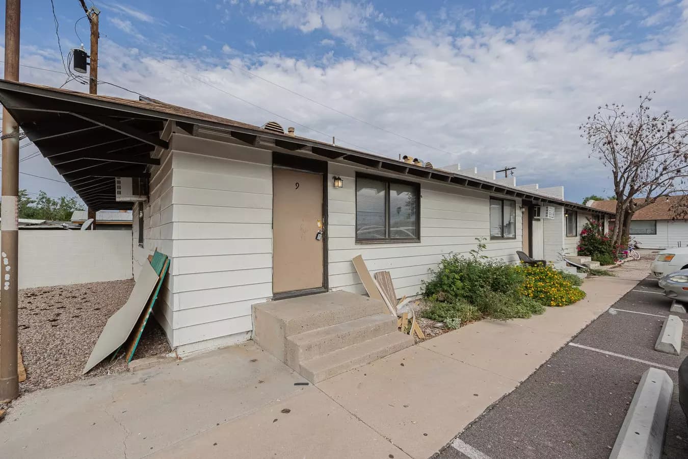2 Beds • 1 Bath floor plan