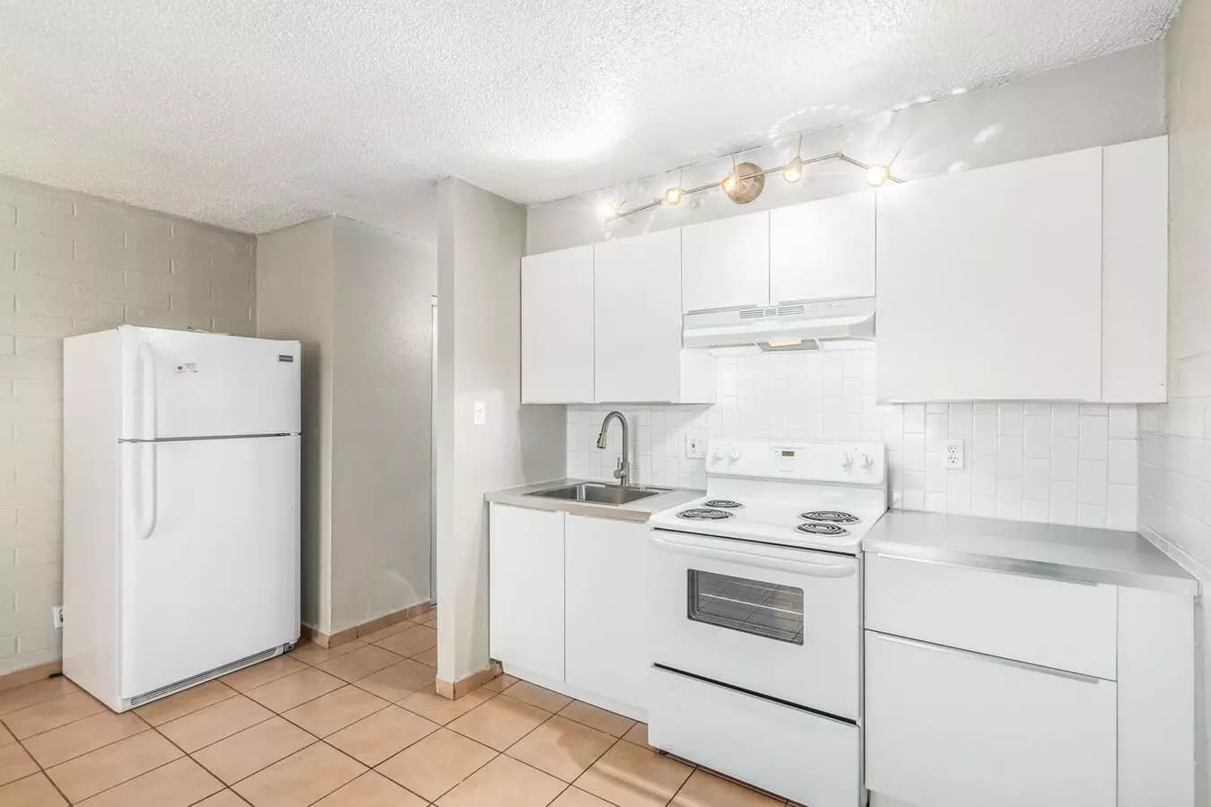 Studio, 1 Bath Model floor plan