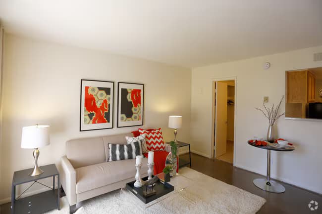 Unit 241 241 floor plan