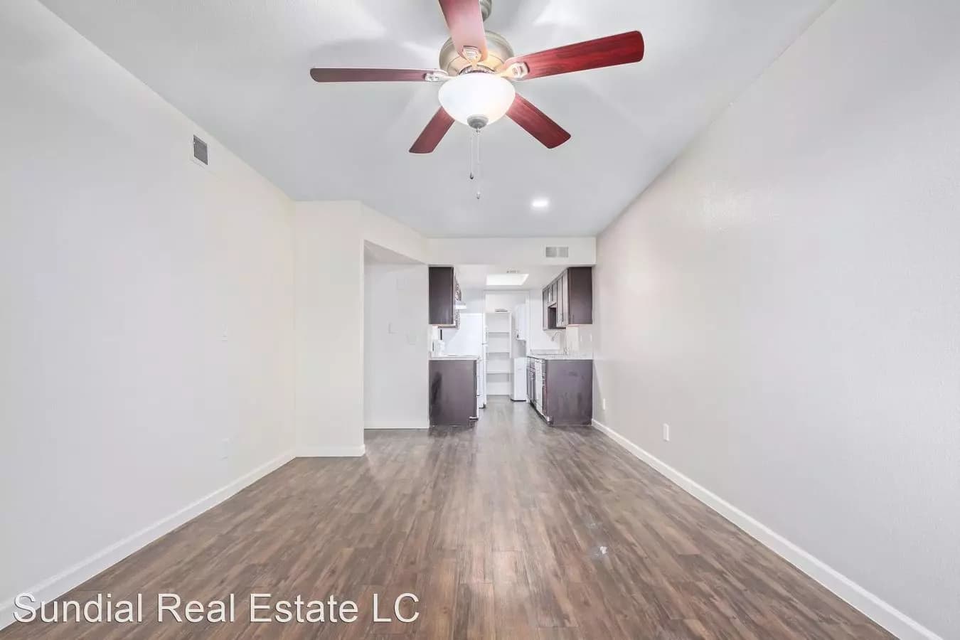 2 Beds • 1 Bath 208 floor plan