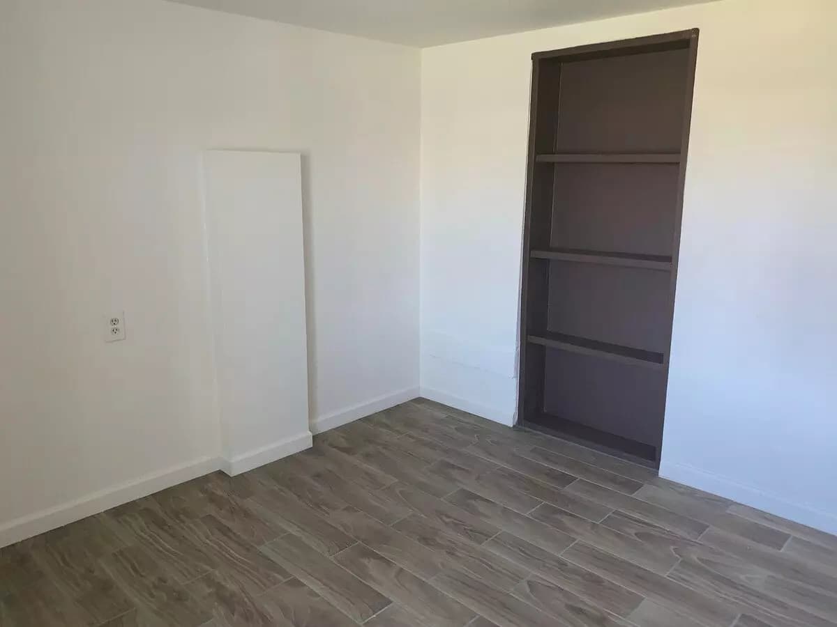 3BR/1.0BA 522 floor plan