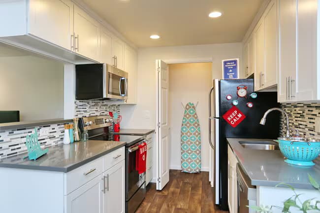 The Sunflower 1x1 B107 floor plan