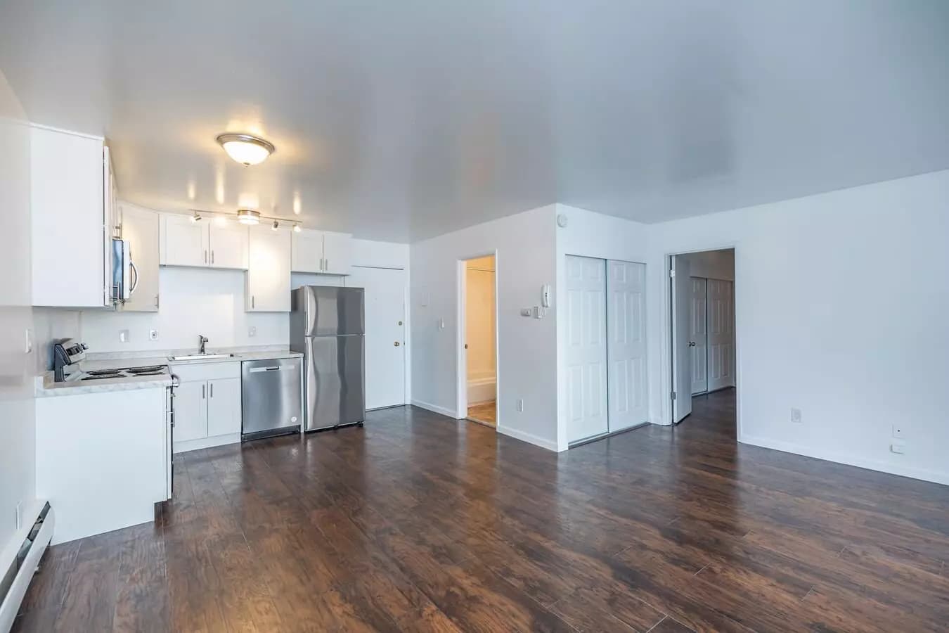 501 SUMMIT AVENUE EAST #03 24 floor plan