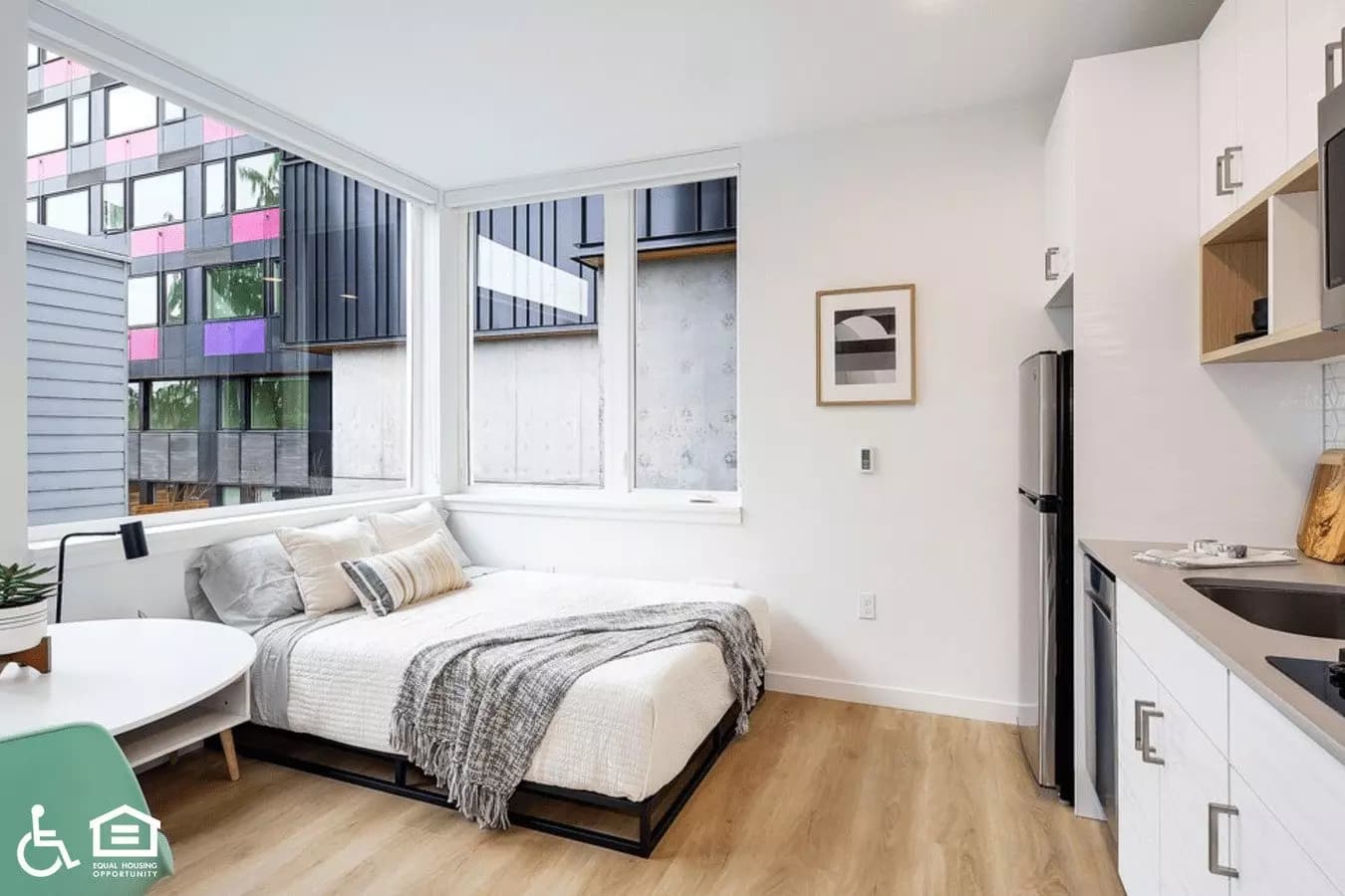 studio / 1.0 ba, $998 307 floor plan