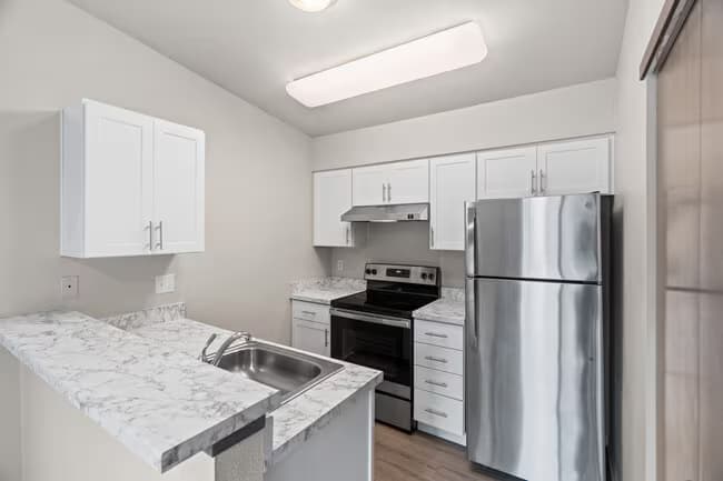 2 Bedroom 2 Bath Standard P302 floor plan