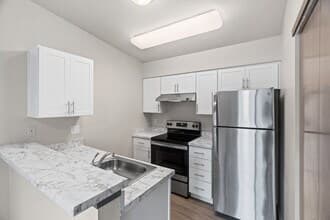 2 Bedroom 2 Bath Standard H202 floor plan