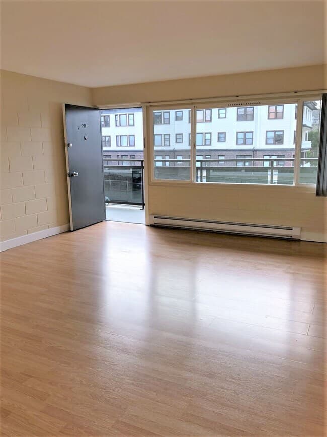 2 Bed | 1 Bath 301 floor plan
