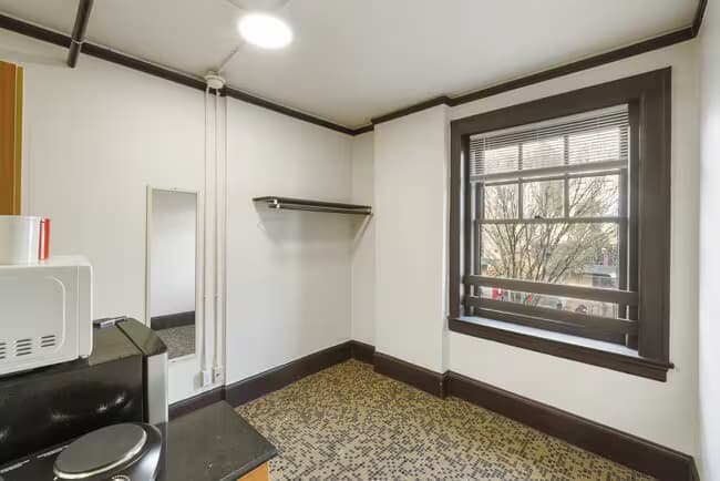 Studio 1 Bath 324 floor plan