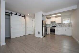 Studio 4 floor plan